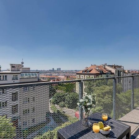 Jt'S Apartments Korunni Str. Prága Kültér fotó