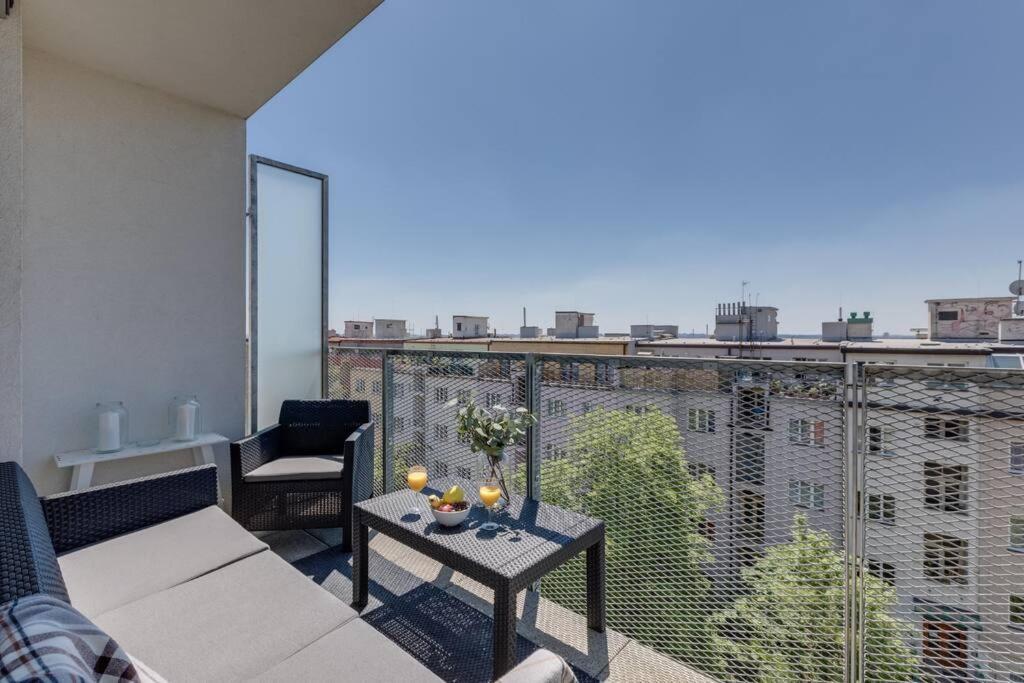Jt'S Apartments Korunni Str. Prága Kültér fotó