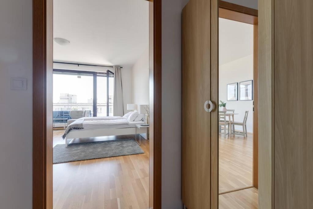 Jt'S Apartments Korunni Str. Prága Kültér fotó